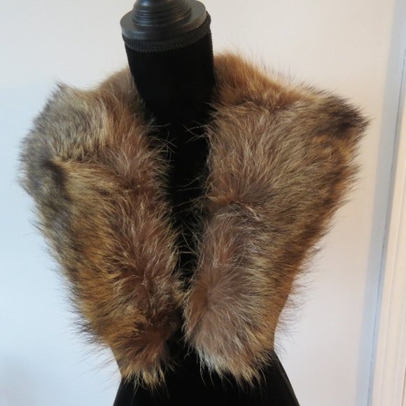 Genuine Raccoon Collar - Picture 2 of 8